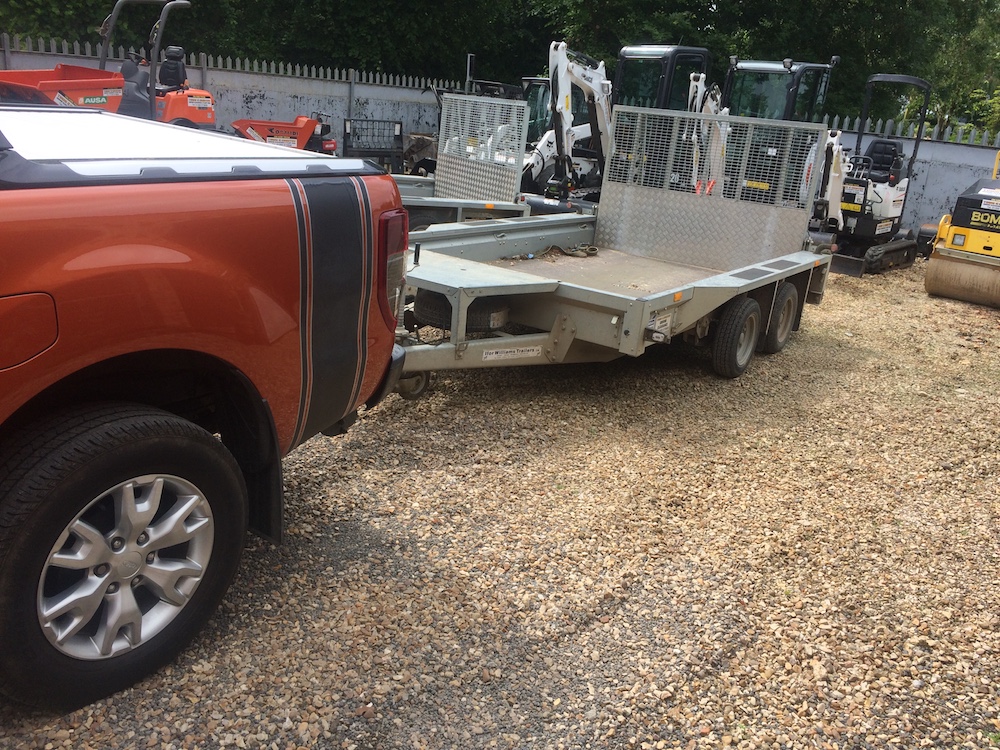 NEW PIC 2 10FT PLANT TRAILER